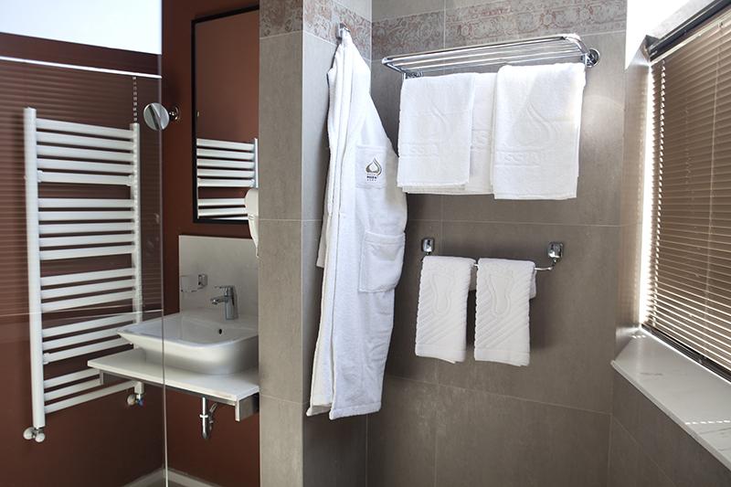 Hotel Russia Szkopje Kültér fotó
